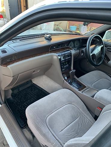 Nissan: Nissan Laurel: 2000 г., Автомат, Бензин — 7