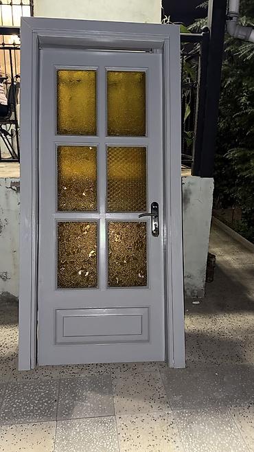 Furnitura və aksessuarlar: 3 eded otaq qapisi.90/205. Qiymet 65 azn (1)ededi Zamok petle cercive — 2
