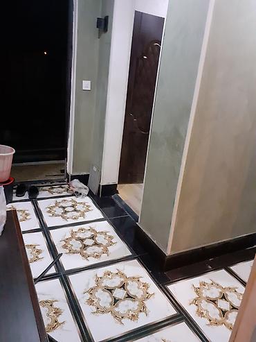 Uzunmüddətli kirayə mənzillər: Kirayə üçün 3 otaqlı - Plan: koridor, 1 otaq, mətbəx zonası və — 6