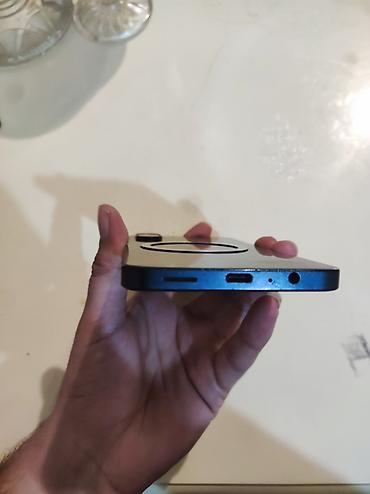 nokia e5 00: Samsung rəng - Qara, Simsiz şarj — 5