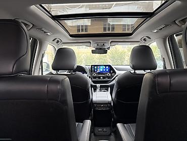 гибридный автомобиль купить: Toyota Highlander: 2024 г., Гибрид, Кроссовер — 8