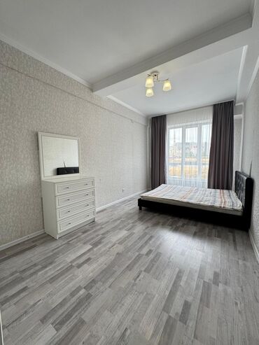 куплю квартиру парк фучика: 2 бөлмө, 75 кв. м, Элитка, 2 кабат, Евроремонт