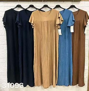 5xl: Haljina za punije
2XL 3XL 4XL 5XL 
Cena : 2600 dinara — 4