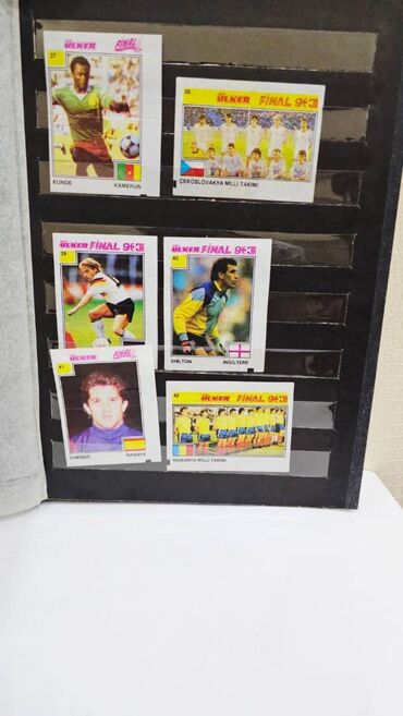 Markalar: 195 ədəd saqqız kağızı+ iri marka kitabı= hamısı birlikdə 100 manat — 7