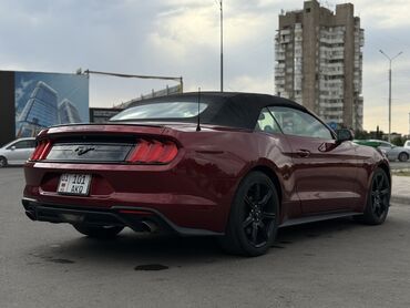 Ford: Ford Mustang: 2018 г., 2.3 л, Автомат, Бензиновая, Кабриолет — 8