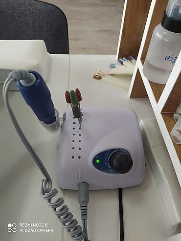 Инструменты и тележки для инструментов: Комплект для маникюра/педикюра и обслуживания рабочего места. В — 2