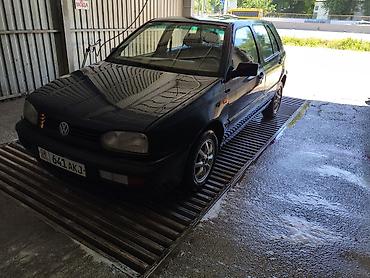 Транспорт: Volkswagen Golf: 1993 г., 1.6 л, Механика — 1