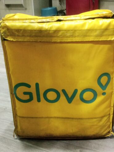 спортивная сумка бу: Glovo delivery bag
