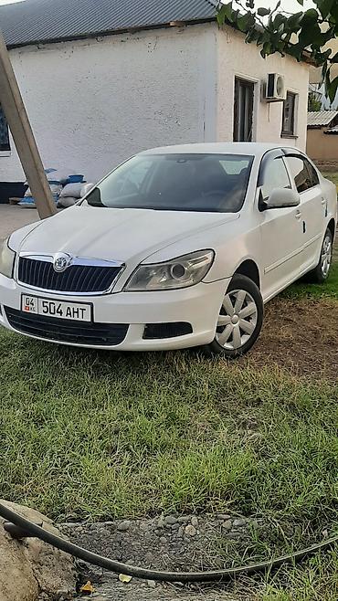 roewe rx5: Skoda Octavia: 2012 г., 1.6 л, Автомат, Бензин, Седан — 1