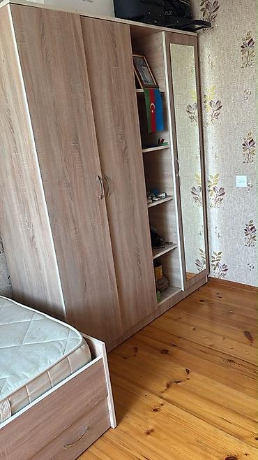 salon refi: Yataq otağı üçün mebel dəsti. Dəstə birnəfərlik çarpayı, döşək, açıq — 3