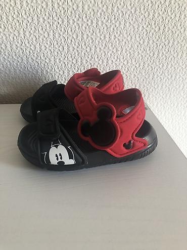 кроссовки футбол: Новые детские сандали! Adidas оригинал! Покупали в ОАЭ! Подойдут — 2