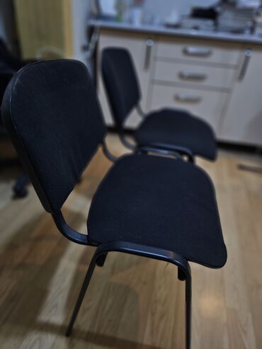 tort üçün şekiller: Hər ikisi bir yerdə 45man Qara ofis/konfrans stulları – 2 ədəd -