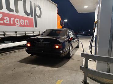 Mercedes-Benz: Mercedes-Benz W124: 1994 г., 2.8 л, Механика, Бензин, Седан — 2