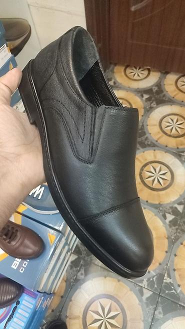 Ayaqqabılar: Kişilər üçün qara rəngli ayaqqabı kolleksiyası - Ümumi dizayn — 2