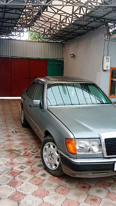 jac т9: Mercedes-Benz W124: 1992 г., 2 л, Механика, Бензин, Седан — 4