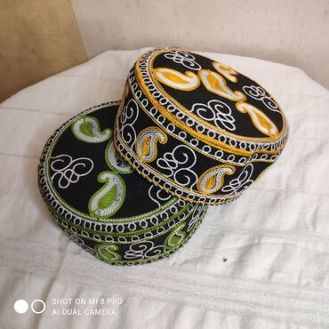 Baş geyimləri: Araxçınlar hər rəng və modeldə. 5-10-15₼ sadə, bəzəkli və fatalı — 2