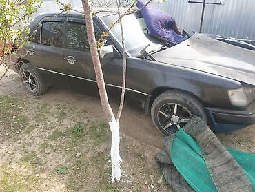 Mercedes-Benz: Mercedes-Benz W124: 1990 г., 2.3 л, Ручные, Бензин, Седан — 6