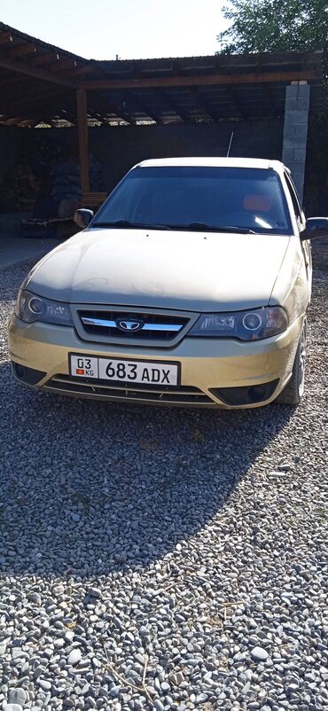 Daewoo: Daewoo Nexia: 2009 г., 1.6 л, Механика, Седан