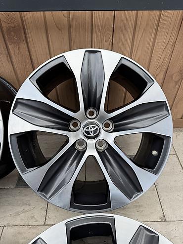 wheel: Литые Диски R 18 Toyota, Комплект, отверстий - 5, Б/у — 5