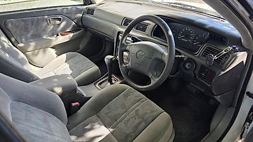 сидан: Toyota Granvia: 1998 г., 2.2 л, Автомат, Бензин, Седан — 4