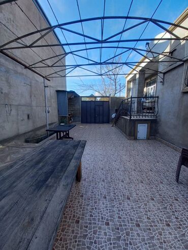 Həyət evləri və villaların satışı: Qaraçuxur qəs. 4 otaqlı, 120 kv. m -da lalafo.az — 11 Həyət evləri və villaların satışı: Qaraçuxur qəs. 4 otaqlı, 120 kv. m — 11