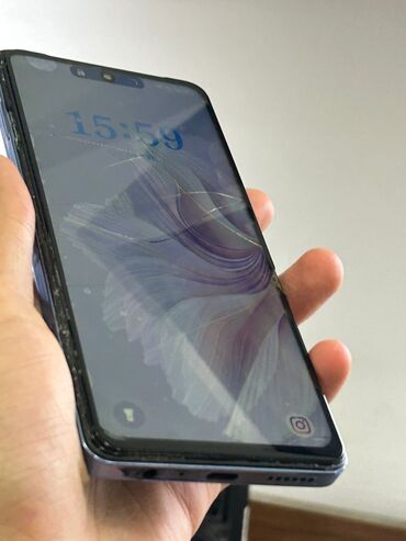 Tecno Camon 20 Pro, 256 ГБ, цвет - Синий, Битый