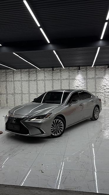 Lexus: Lexus ES: 2019 г., 2.5 л, Автомат, Гибрид, Седан — 1