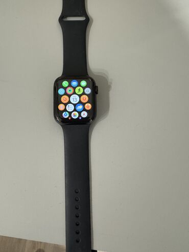 Apple Watch: Apple Watch Series 5, stainless steel, зарядка и 2 ремешка