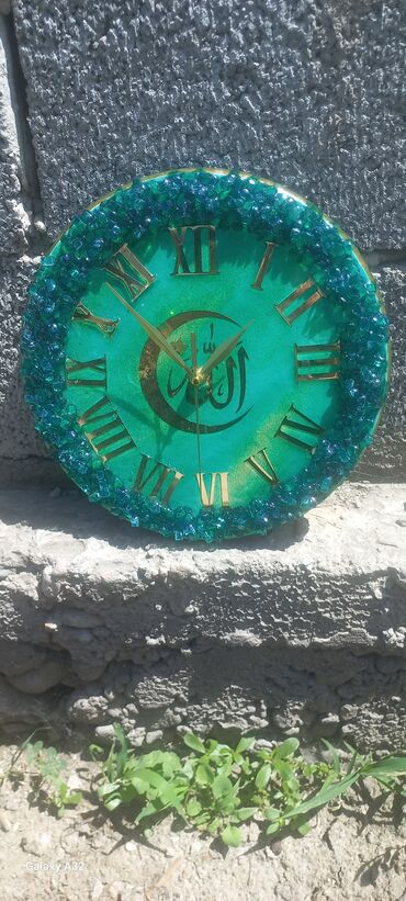 колго саат: Часы из эпоксидной смолы. Эксклюзивный подарок для любого