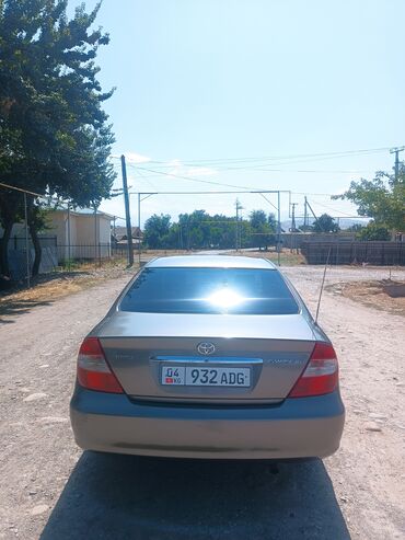 машина эстима: Toyota Camry: 2001 г., 2.4 л, Механика, Бензин, Седан