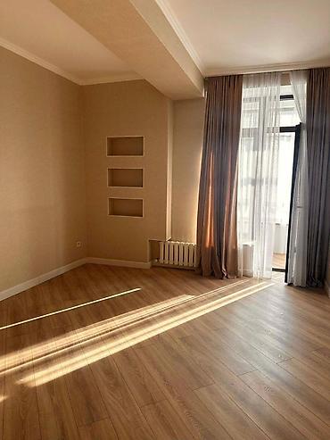 Продажа квартир: 5 и более комнат, 205 м², 2 этаж — 2