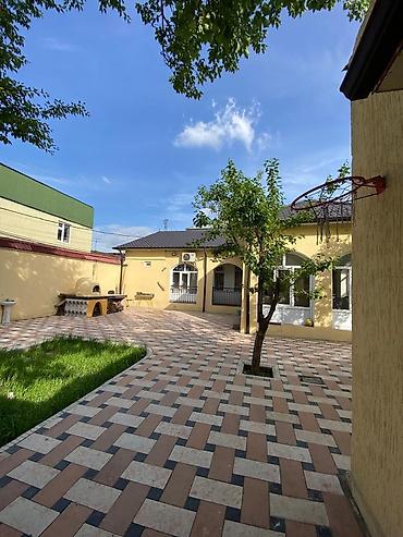 в городе ош: 220 м², 6 комнат, Семейным — 6