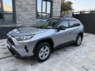 Toyota RAV4: 2020 г., 2.5 л, Автомат, Гибрид, Кроссовер