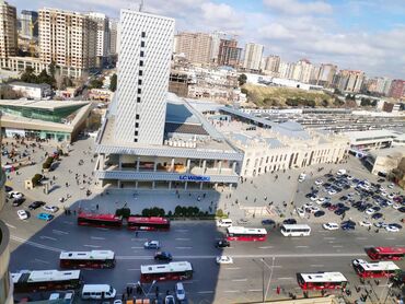 Uzunmüddətli kirayə mənzillər: Şəhərin mərkəzində 3 otaqlı mənzil kirayə verilir.Səməd Vurğun — 9