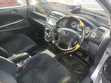 хонда стим: Honda Stream: 2004 г., 2 л, Автомат, Минивэн — 3