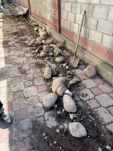 уголь маевка: Речной/галечный камень и гравийная смесь для ландшафта и стройки