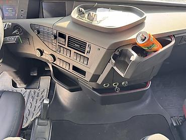 Тягачи: Тягач, Volvo, 2017 г., Тентованный — 17