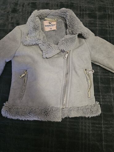 kozne jakne pull and bear: Fur coat, 98-104