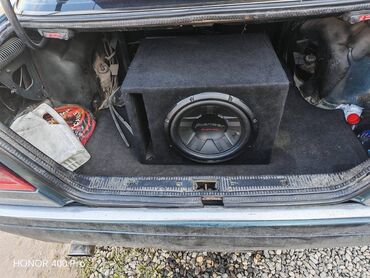 Mercedes-Benz: Mercedes-Benz 220: 2.2 l | 1995 il Sedan — 9