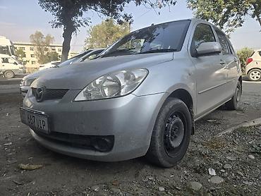 Mazda Demio: 2005 г., 1.3 л, Автомат, Бензин, Хэтчбэк