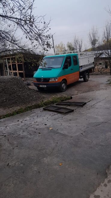 Легкий грузовой транспорт: Легкий грузовик, Б/у