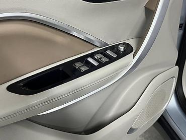 Geely: Geely : 2019 г., 1.5 л, Робот, Гибрид, Минивэн — 6