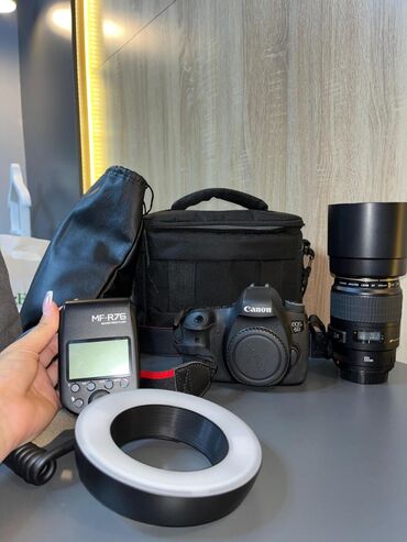 фотоаппарат canon powershot sx410 is red: Canon 6D satıram . 15-20 şəkil çəkilib. Tam yenidir .Çekləridə