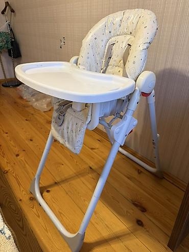 Yemək masaları, oturacaqları: Uşaq yemək stulu Mothercare - Rəng: krem/açıq bej naxışlı yumşaq — 1