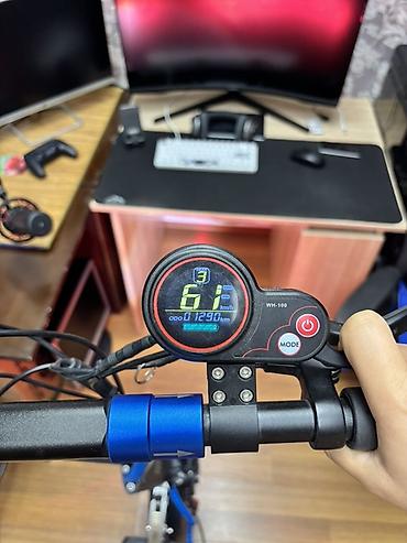 Elektrikli samokatlar: Təsvir: - Toba ST-789elektrik skuteri Hz - 30 / 35 Mesafe - 25 / — 12