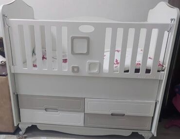 qiz oglan sekilleri profil ucun: Для девочки и мальчика, Колыбель