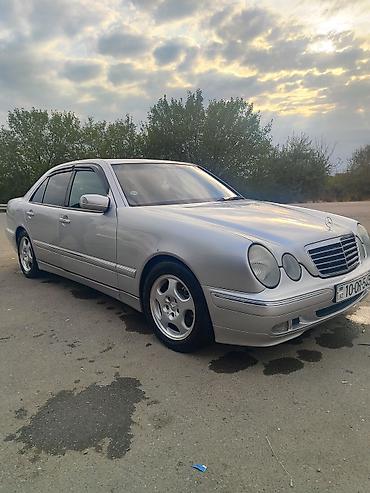 3 e30: Mercedes-Benz E 320: 3.2 l | Sedan — 1