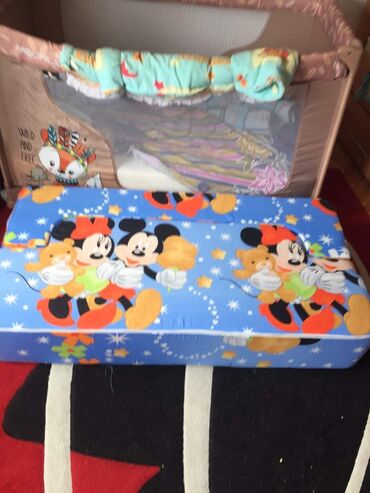 Foteljice: Hana fotelja i dvosed Foteljica je udobna, meka i lagana, izrađena od — 5