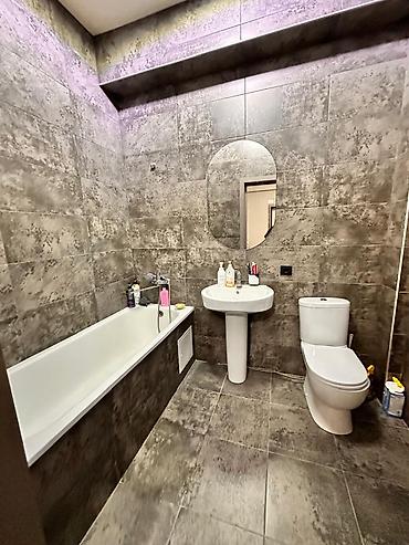 Продажа квартир: 1 комната, 49 м², 5 мкр Элитка, 8 этаж, Евроремонт — 7