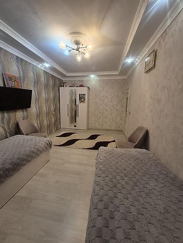 dernegul: Bakı, 7-ci mikrorayon, 3 otaqlı, Köhnə tikili, m. Dərnəgül, 82 kv. m — 4